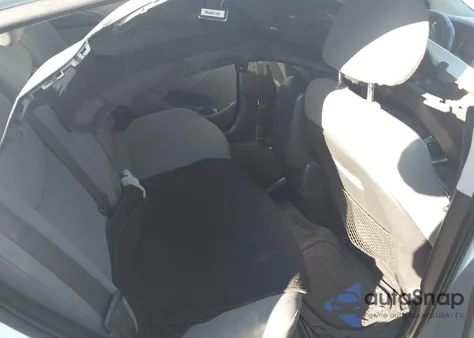 2015 Hyundai Elantra Se z USA, uszkodzony, nr VIN 5NPDH4AE7FH620030